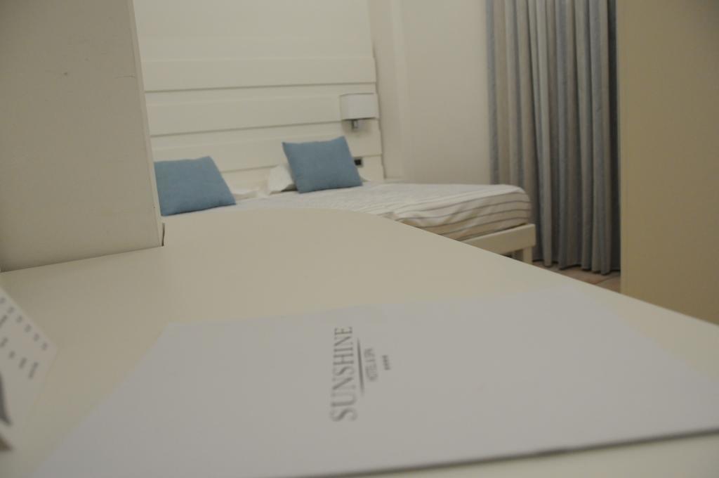 Sunshine Club Centro Benessere Hotel 4*