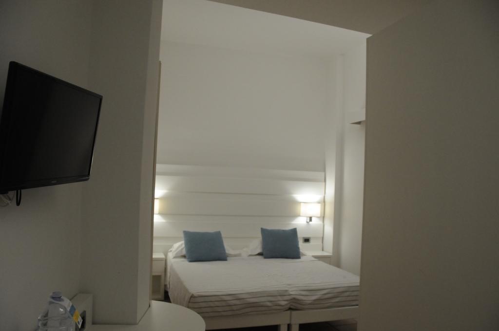 Hotel Sunshine Club Centro Benessere 4*