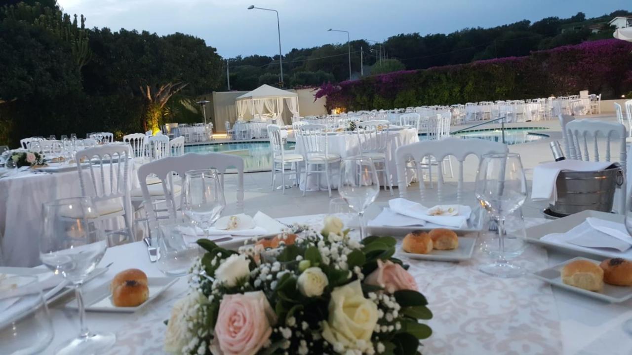 Sunshine Club Centro Benessere 4*